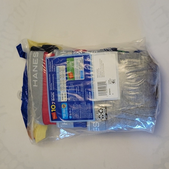 HANES Tagless Briefs 10 pair Boys Medium 10-12 - Picture 3 of 4